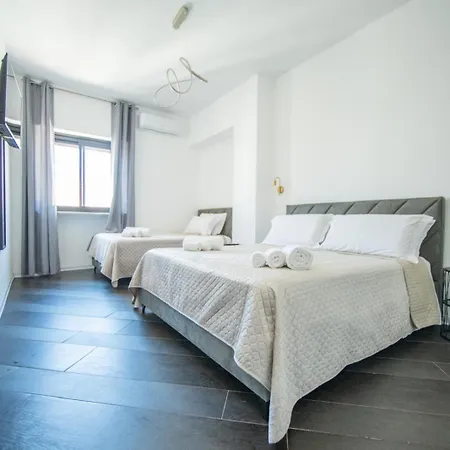 Πανσιόν Newhouse Argiro Deluxe 3*
