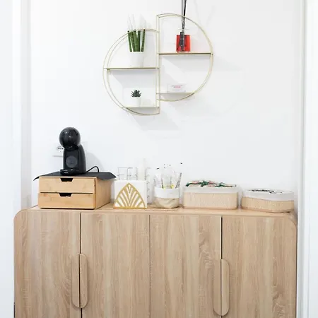 Newhouse Argiro Deluxe 3* 바리