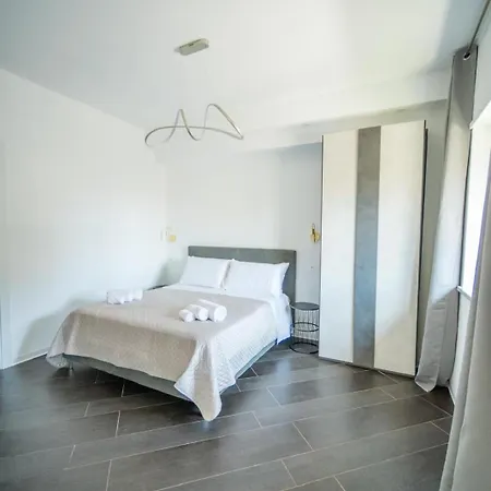 Newhouse Argiro Deluxe Maison d'hôtes 3*