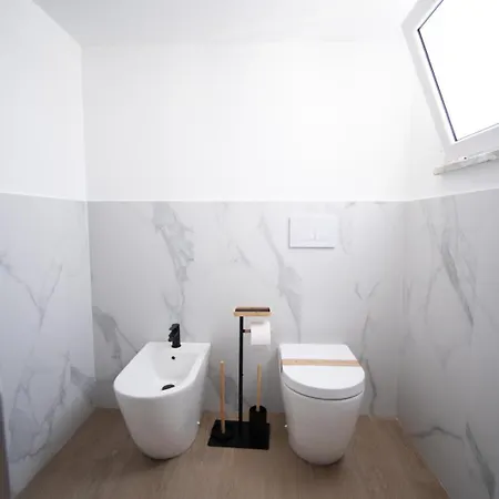 Newhouse Argiro Deluxe Πανσιόν Μπάρι